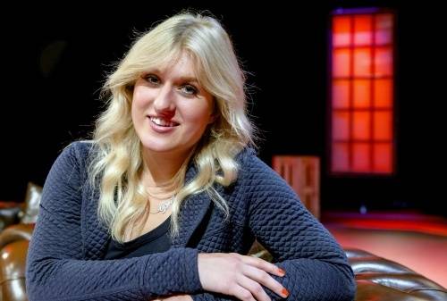 Britt Dekker: geen huwelijk, geen kinderen | Sterren | AD.nl