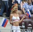 FIFA wil beelden van sexy vrouwelijke supporters in stadion beperken