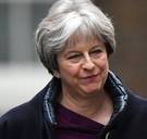 Premier May wil rampjaar 2017 ver achter zich laten: grote herschikking Britse kabinet