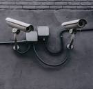 Wat als al de bewakingscamera's die we overal ophangen steeds slimmer worden?