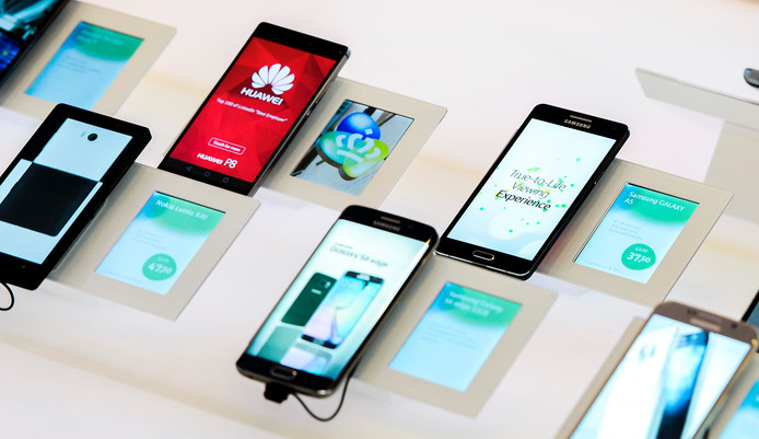 Appid Quality Trio Veroordeeld Voor Internetoplichting Arnhem Gelderlander Nl Appid Quality Trio Veroordeeld Voor Internetoplichting Arnhem Gelderlander Nl