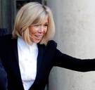 “Ze gedraagt zich als koningin van Frankrijk”: Brigitte Macron onder vuur omdat ze geen tweede viool wil spelen