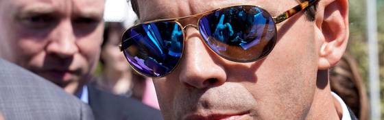 Nieuwe communicatiedirecteur zet Witte Huis op stelten: ´´Schizofrenen en zelfpijpers´´