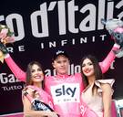 Chris Froome wint morgen zijn derde grote wielerronde op rij