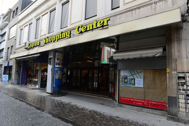 Shopping Center Begint Tweede Leven Leuven In De Buurt Hln