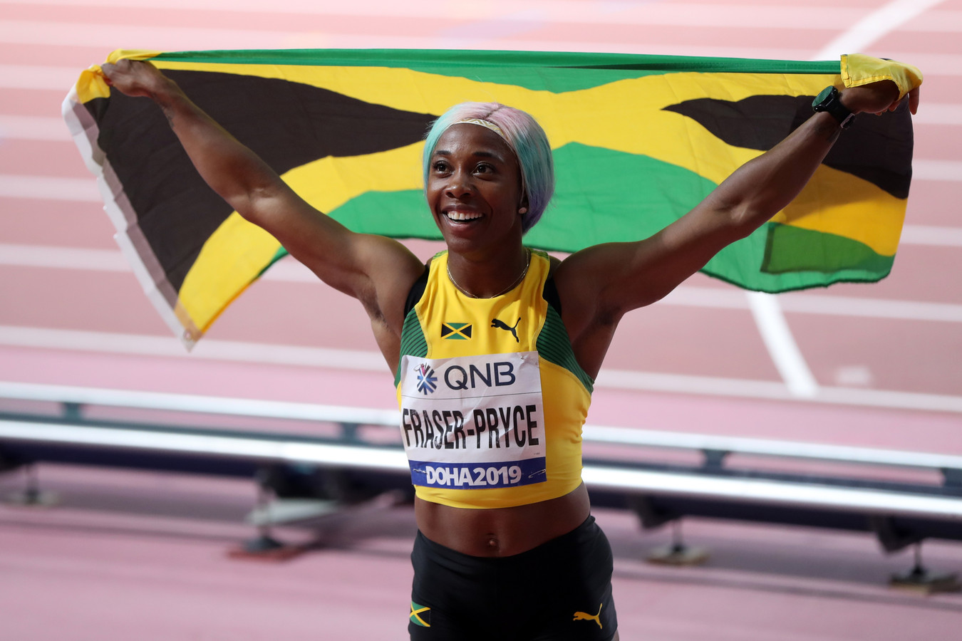 Fraser-Pryce gaat voor 100 en 200 meter op Spelen | Foto | AD.nl
