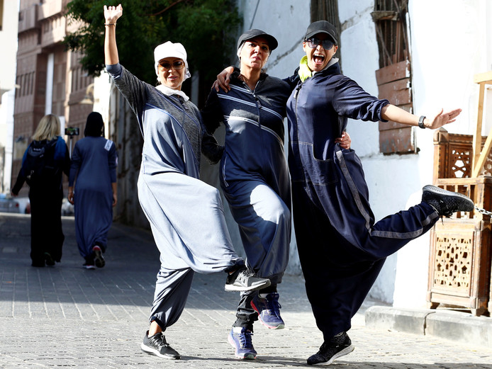 Op Internationale Vrouwendag ging een groep vrouwen in Jeddah een rondje joggen