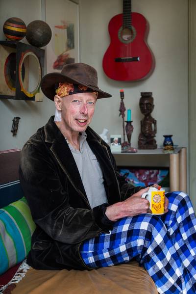 Frank (63) pakt portemonnee terug en krijgt die van zakkenroller er gratis bij