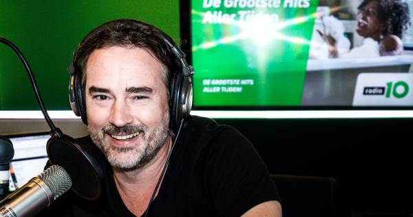 Jeroen Nieuwenhuize verlengt Radio 10-contract | Show | AD.nl