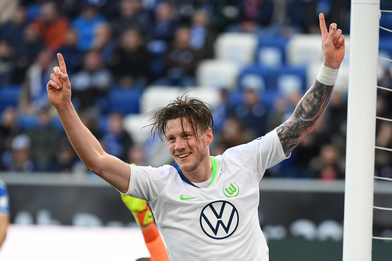 Penaltyspecialist Weghorst helpt Wolfsburg met hattrick langs Hoffenheim | Foto | ed.nl