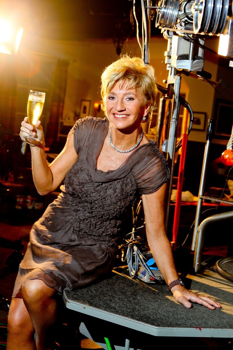 'Familie' neemt afscheid van MarieRose TV HLN