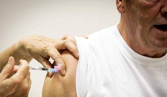 Coronavirus in het afvalwater neemt al weken toe: ‘We zien een raar patroon dat we niet goed kunnen verklaren’