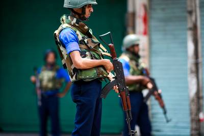 Reisbureaus halen honderden Nederlandse toeristen terug uit Sri Lanka