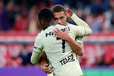 FC Utrecht met hangen en wurgen langs MVV