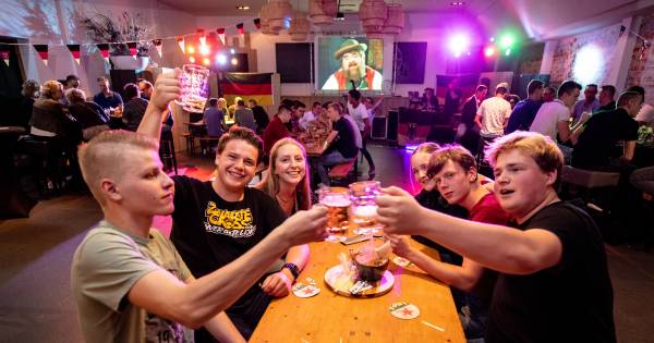 Een feest organiseren is weer toegestaan in de Betuwe, 'maar het mag niet te gezellig zijn' - De Gel