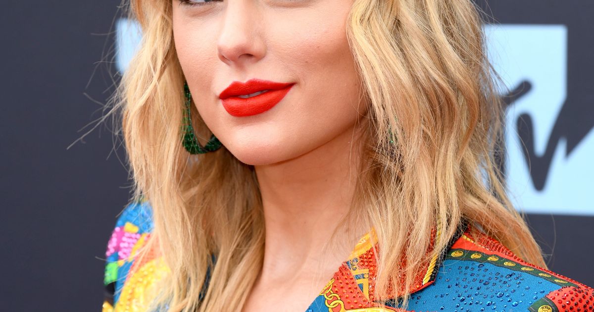 Taylor Swift verklapt details over relatie met Joe Alwyn in songteksten