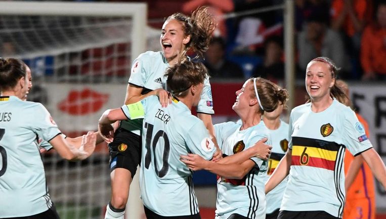 Hogere premies voor Red Flames "maar gelijkschakeling met mannen onmogelijk" | Voetbal | Sport | HLN