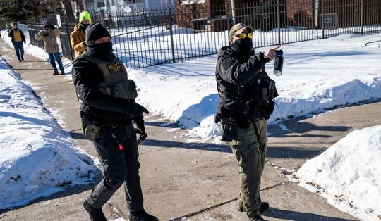 NYT: ‘Agenten die betrokken waren bij schietpartij Alex Pretti op non-actief geplaatst’