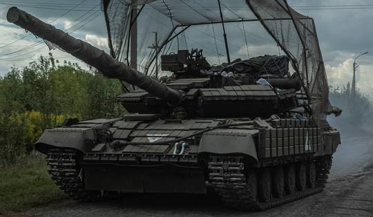 Rusland evacueert ruim 76.000 mensen uit regio Koersk • Russen waarschuwen voor bedreiging kerncentrale Koersk