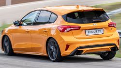 Ford-rijder in Italië geflitst met 703 km/u