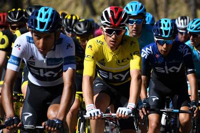 Kwiatkowski raakt leiderstrui kwijt aan wonderkind Bernal