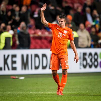 Van Persie terug in voorselectie Oranje, Van Dijk ontbreekt