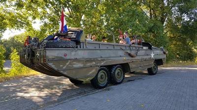 Historisch amfibievoertuig duikt op in Wageningen