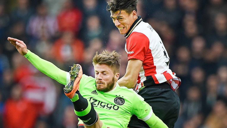 Vier Andere Kanten Van Ajax Middenvelder Lasse Schone De Volkskrant