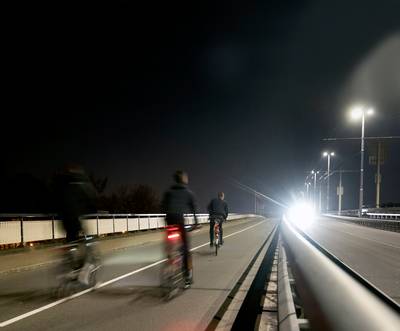 Alleen jongste verdachte van mishandeling op de Nelson Mandelabrug in beroep