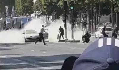 Politie overmeestert verdachte op Champs-Élysées