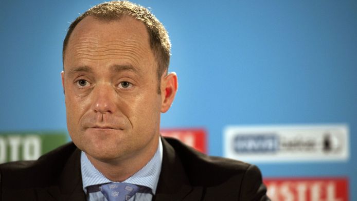 Knvb Nam Het Foute Besluit Sport Destentor Nl