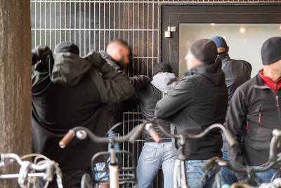 Lazio-fans onder politiebegeleiding naar GelreDome