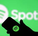 Spotify aangeklaagd voor genderdiscriminatie