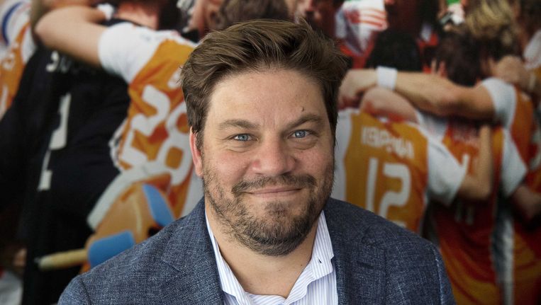 Max Caldas laat Billy Bakker buiten hockeyselectie | Het ...