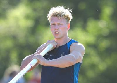 Zege voor polsstokhoogspringer Vloon in Leverkusen