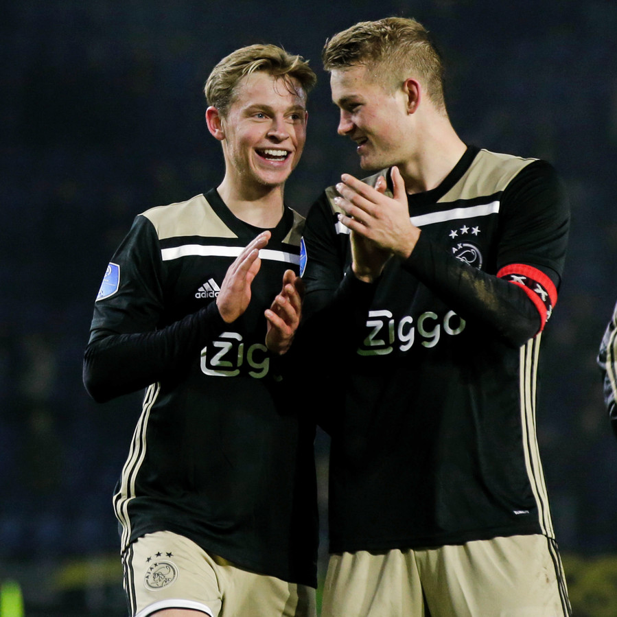 De Jong Denkt Nu Toch Aan Barca Reims Wil Zeneli Foto Ad Nl
