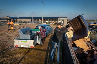 Velpenaren moeten straks een stuk verder rijden om grof vuil weg te brengen