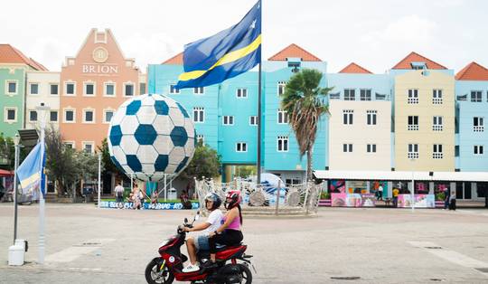 ‘Wij willen onze eigen stoel meenemen’: Curaçaoënaars strijden voor vrije toegang tot hun stranden en behoud van natuur