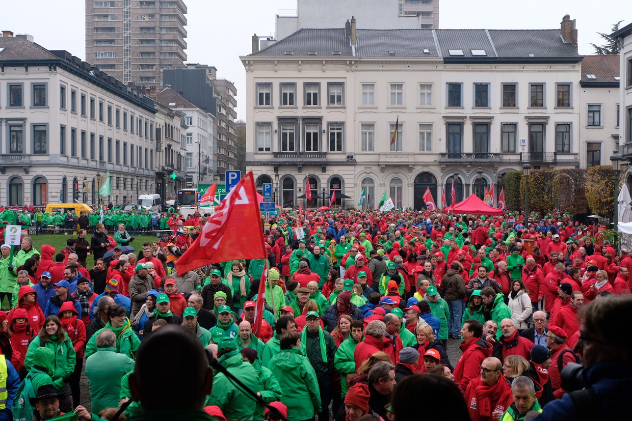 Vakbonden betogen in Brussel voor socialer Europa | De Morgen