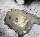 Antwerpen krijgt 30 nieuwe ‘struikelstenen’ om slachtoffers van de nazi’s te herdenken