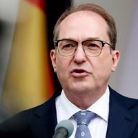 Duitse minister waarschuwt voor droneaanvallen op Bondsdag