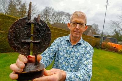 Toon de Brouwer, duizendpoot uit Sterksel, Verbinder van het jaar