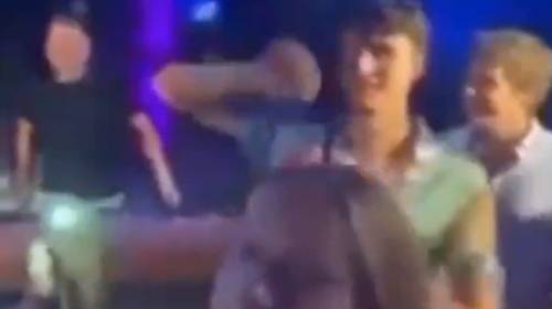 Conner Rousseau over de feestbeelden van hem in Frankrijk: “Jammer dat sommigen daar meer van willen maken dan het in werkelijkheid was”