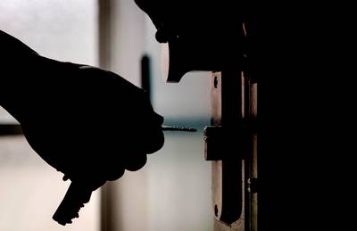 Seriemoordenaar ‘Beest van Harkstede’ overleden in gevangenis