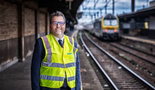 ‘We functioneren met belastinggeld en moeten het goed gebruiken. We hadden in 2005 368 seinhuizen, nu hebben we er 10’