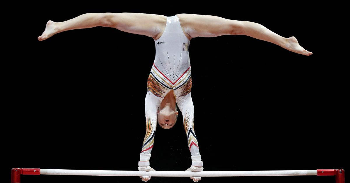 Nina Derwael pakt goud én zilver op EK gymnastiek in ...