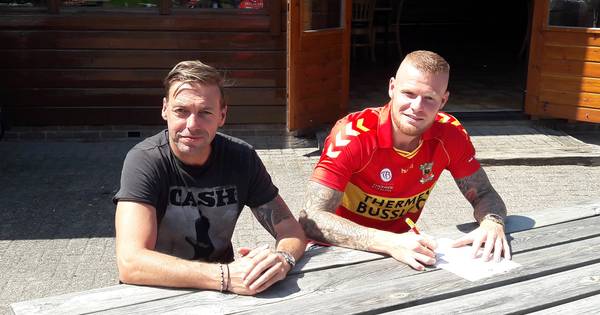 'Gratis' Verheydt tekent zijn contract in zonnig Terwolde - De Stentor