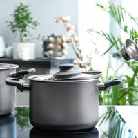 De duurzaamste manier om je pannen en potten te ontvetten