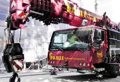 Dieven spelen al week kat en muis met gestolen Duitse kraanwagen