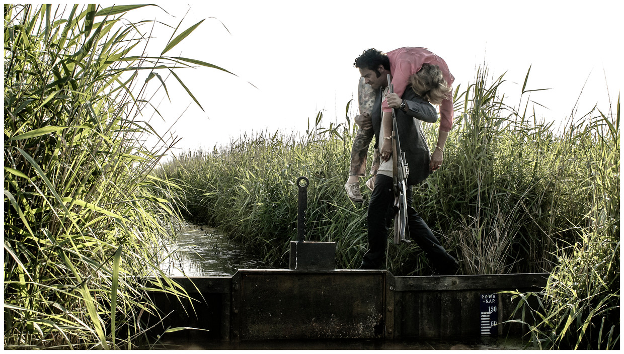 Wat maakt de films van Alex van Warmerdam eigenlijk zo typisch Van Warmerdams? Trouw